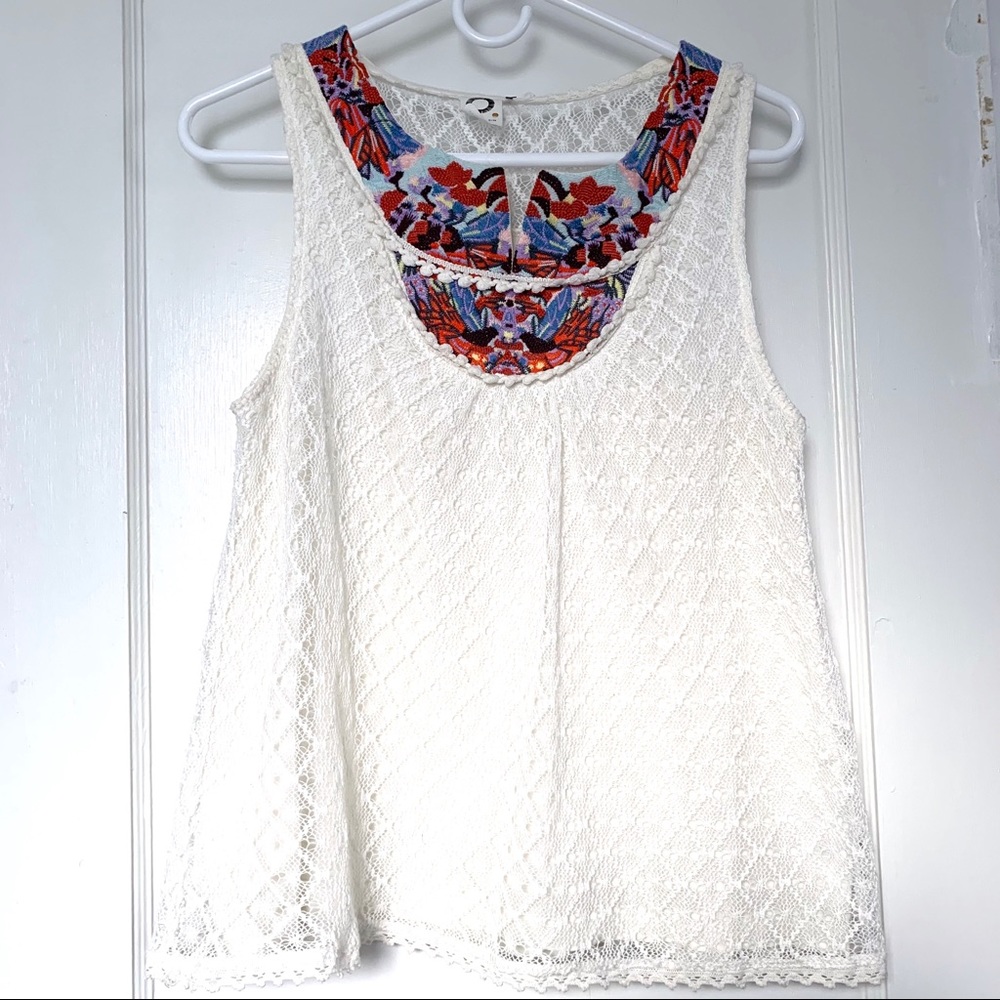 Anthropologie Akemi + Kin Crochet Knit Top - M